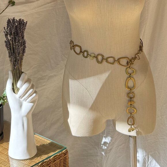 Gold Metal Asymmetrical Avant Garde Chain Belt - Picture 1 of 5